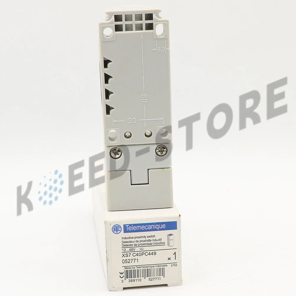 1PCS Telemecanique XS7-C40PC449 XS7C40PC449 Proximity switch