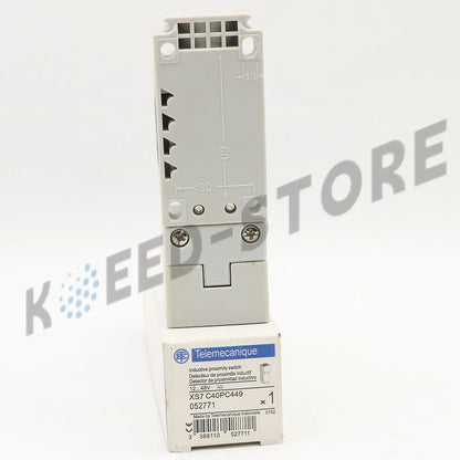 1PCS Telemecanique XS7-C40PC449 XS7C40PC449 Proximity switch