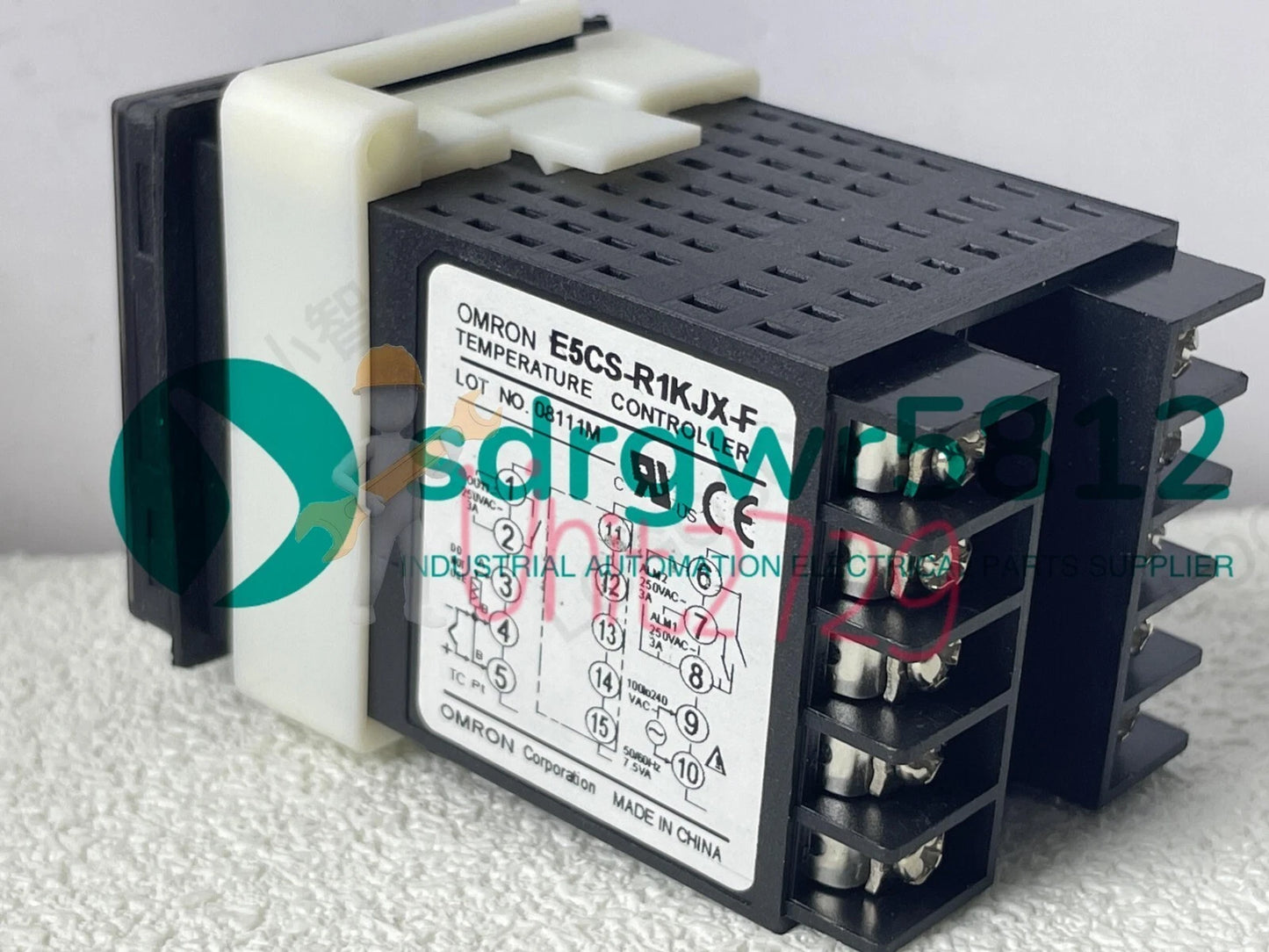 E5CSR1KJXF Omron E5CS-R1KJX-F Temperature Controller In Box #un