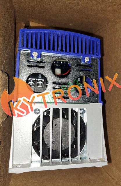 OEM Lenze AC Tech Frequency Inverter ESV402N04TXB XX1H43 4.0KW 5HP