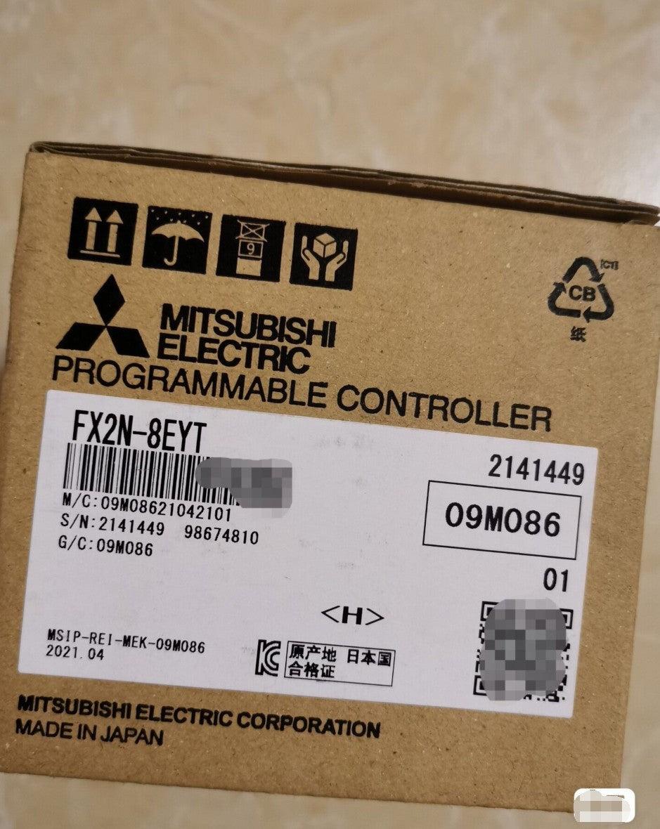 1PCS Mitsubishi FX2N-8EYT FX2N8EYT PLC Extension Module Free Ship
