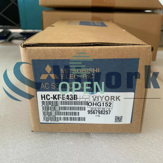 1PCS Mitsubishi HC-KFE43B AC SERVO MOTOR 400V 400W BRK KEY