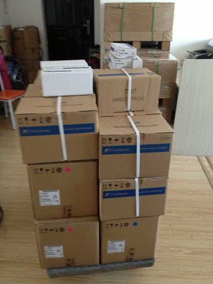 One FUJI Inverter FRN0013F2S-4C 5.5kW/12.5A - ONE FUJI