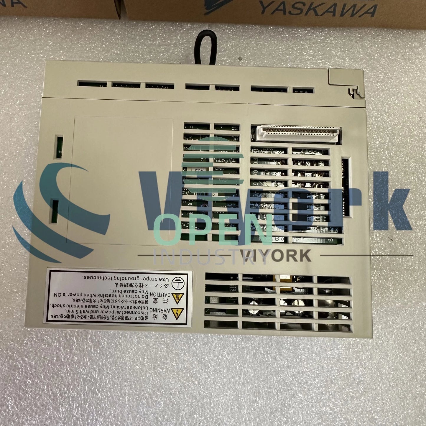 1PCS Yaskawa SGDH-A5AE SERVO DRIVE 200-230V IN 0-230V 50W