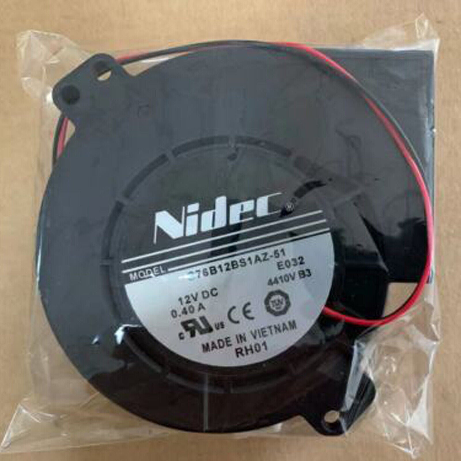 new 1PC NIDEC G76B12BS1AZ-51E032 12V 0.4A cooling