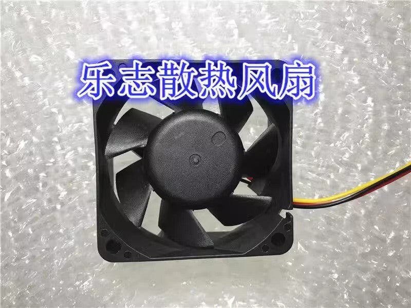 DC BRUSHLESS DF0602524B2HN 6025 DC24V 0.12A 2.88W 3-Wire Inverter Cooling Fan