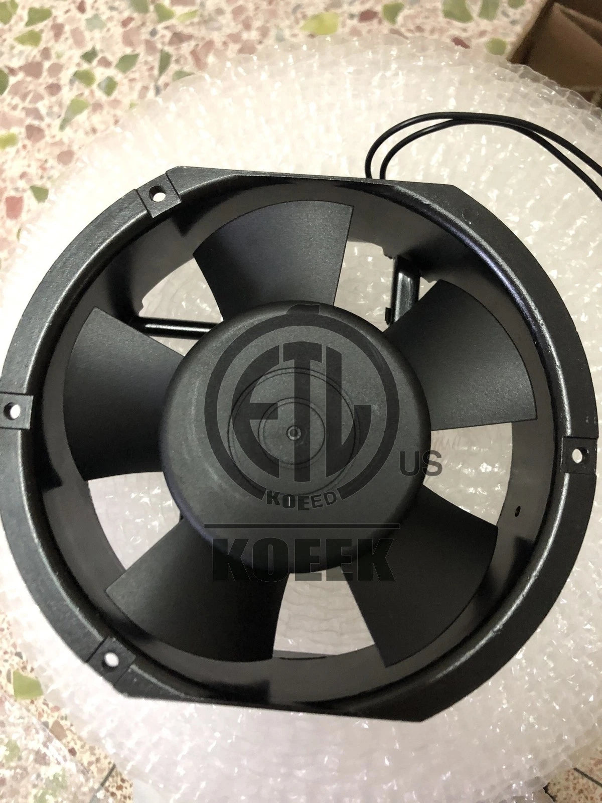 1PC 17251A2-HBAPL-TC Cooling Fan 230V 0.27/0.23A ping