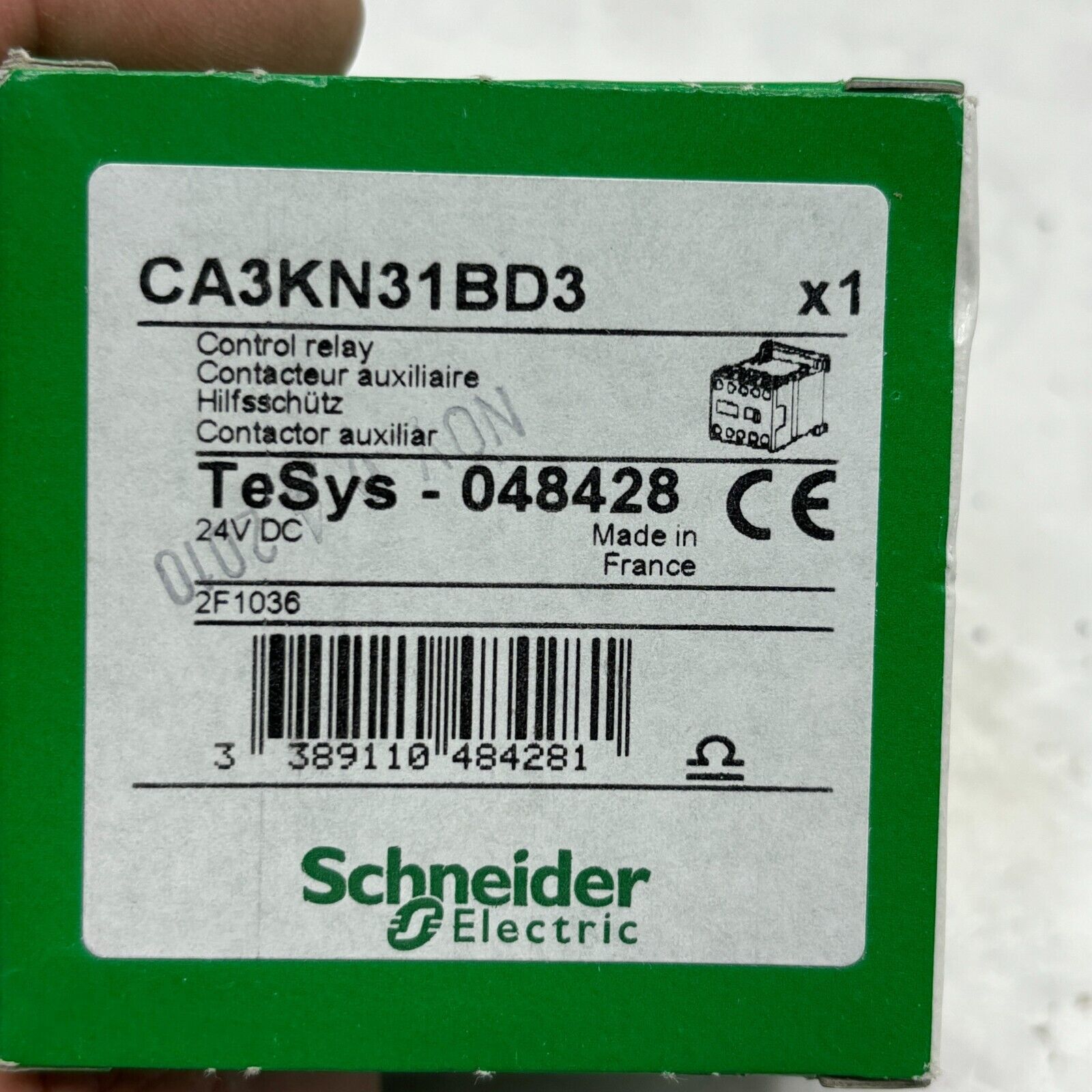 new Schneider CA3KN31BD3 Control Relay 24VDC Coil - SCHNEIDER