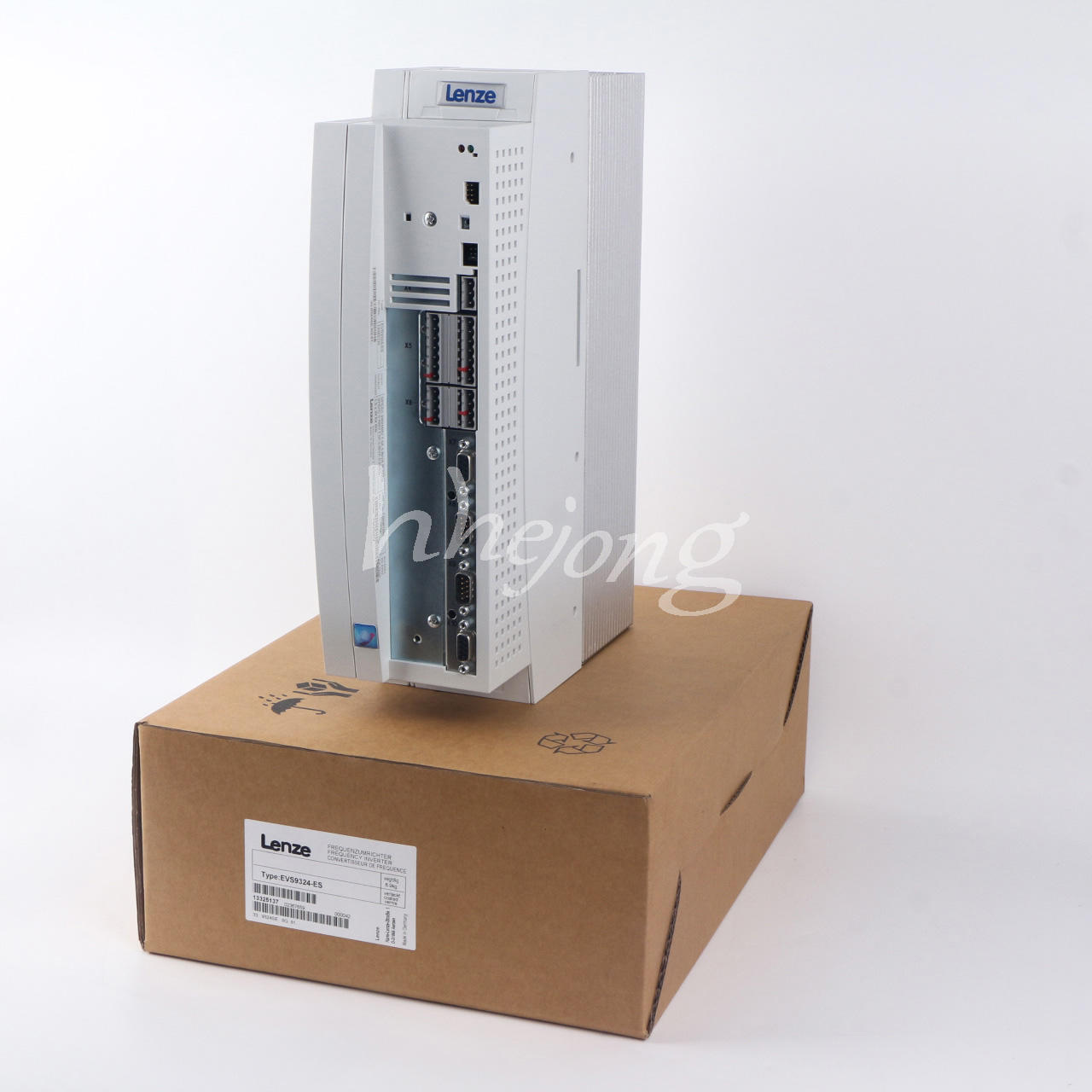 LENZE EVS9324ES Servo Drive Inverter - LENZE