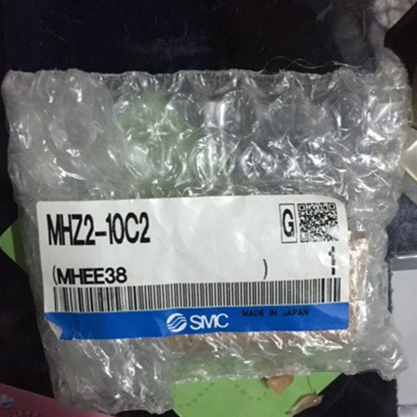 1PC SMC MHZ2-10C2 Finger cylinder - SMC
