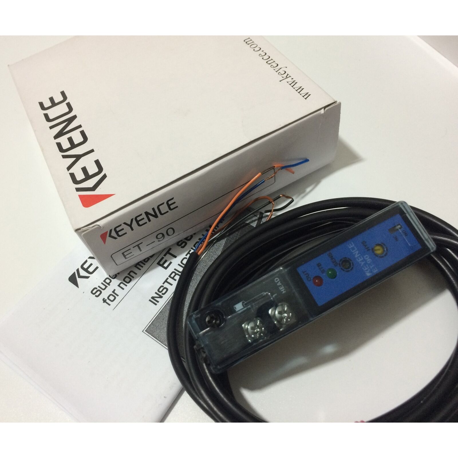 new 1PC  KEYENCE IN BOX Fiber Optic Amplifier ET-90