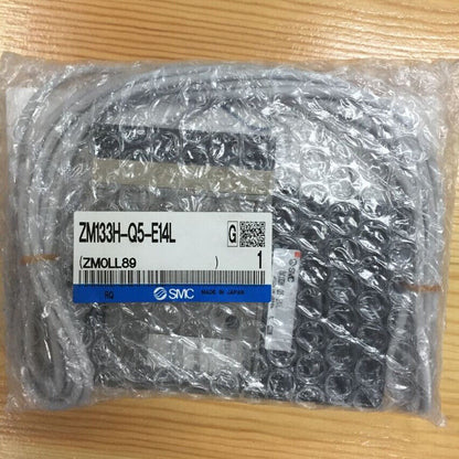 1PCS SMC Vacuum Generator ZM133H-Q5-E14L - SMC