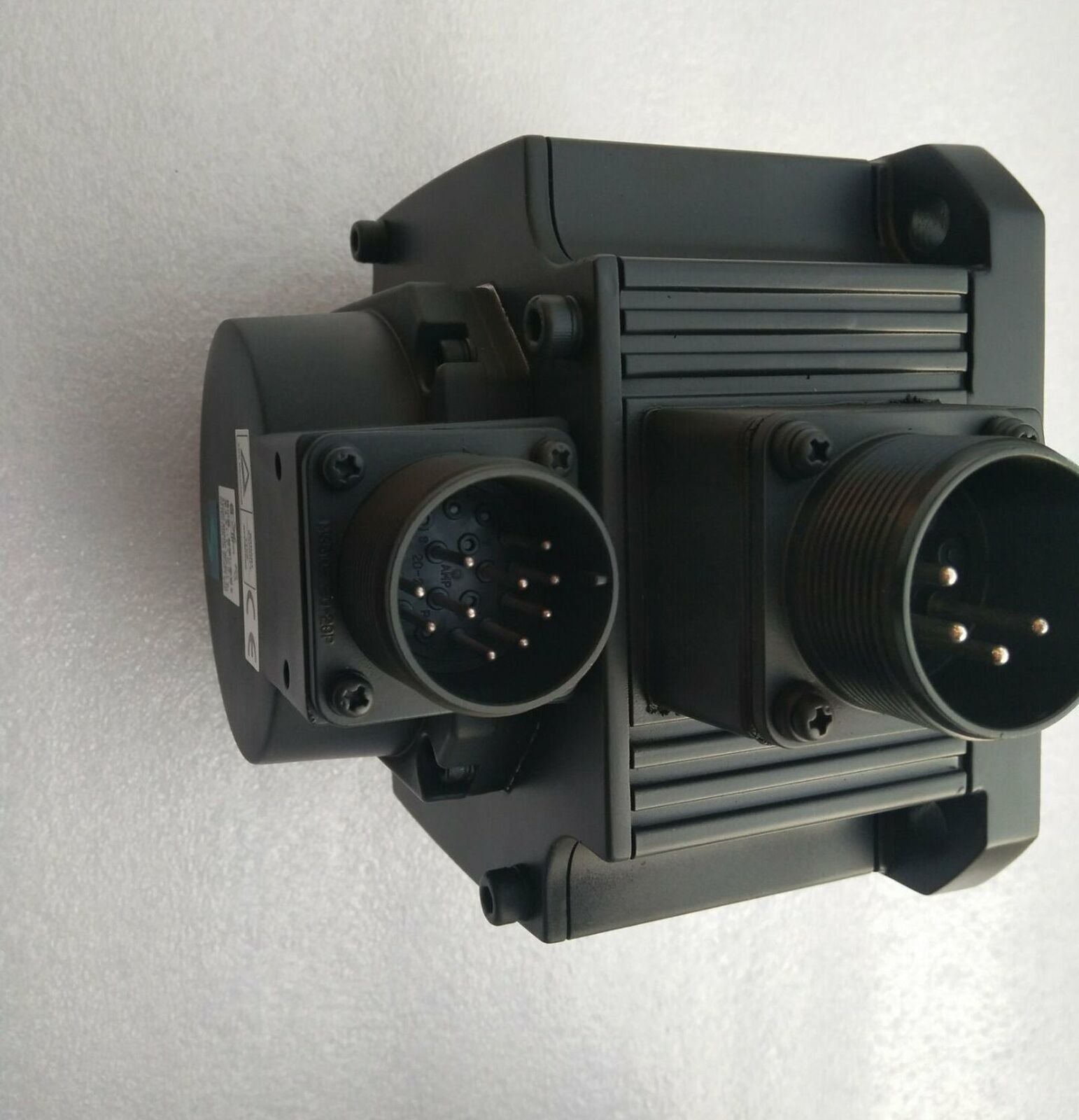 used ONE Mitsubishi HC-SFS52 – tested to good condition - MITSUBISHI