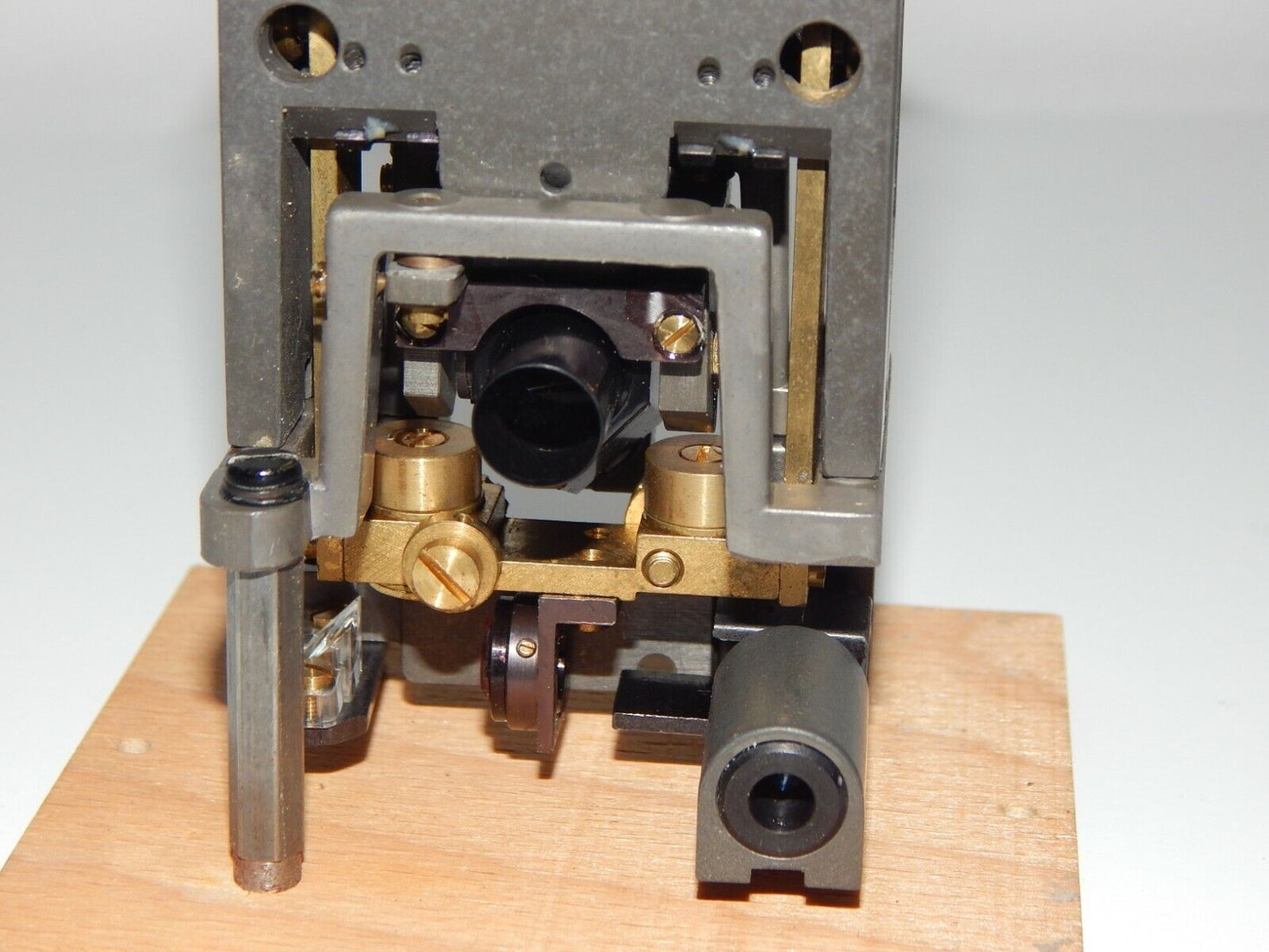 used Optical Device Stabilizer - Stabilized optical device ? - KOEED