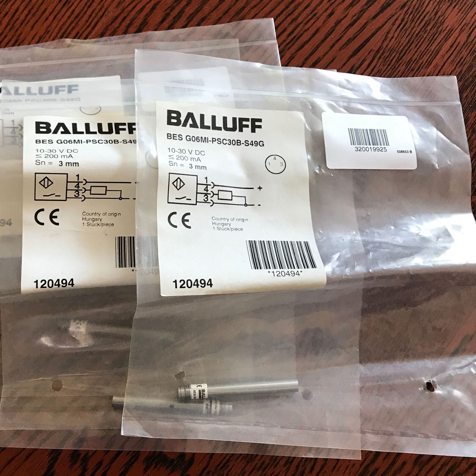 new 1PC  BALLUFF Proximity sensor BES G06MI-PSC30B-S49G Fast BALLUFF