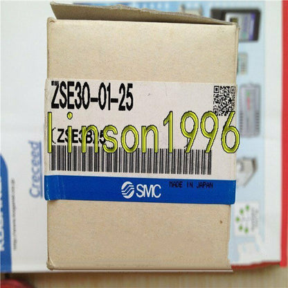ONE SMC Pressure Switch ZSE30-01-25 - IN STOCK - SMC