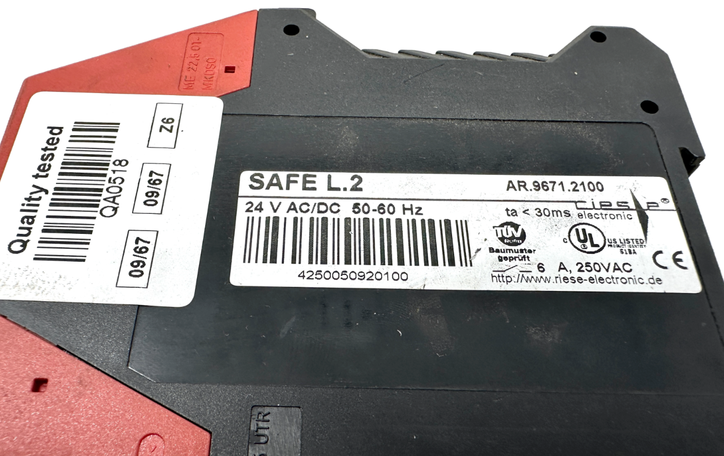 used Riese Electronic AR.9671.2100 Safety Relay SAFE L.2 24 V AC/DC 50-60 Hz - RISE