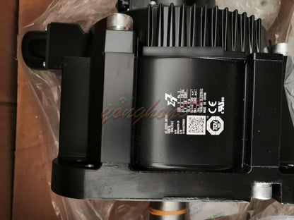 new ONE Yaskawa Servo Motor SGM7G-30A7C61 - YASKAWA