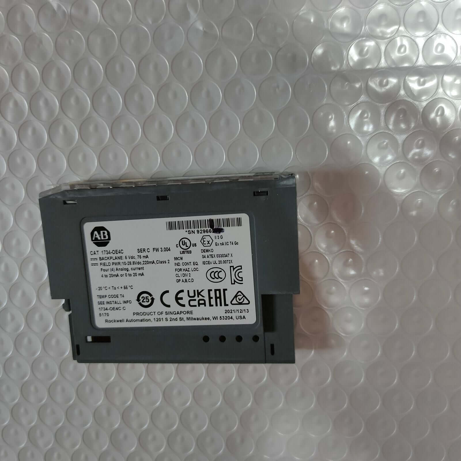 Allen-Bradley Point 4-Point Output Module 1734-OE4C New Sealed - ALLEN-BRADLEY