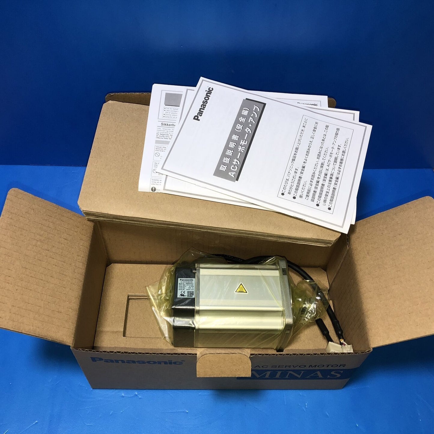 Panasonic MHMD082G1U Servo Motor [One Year Warranty] - PANASONIC