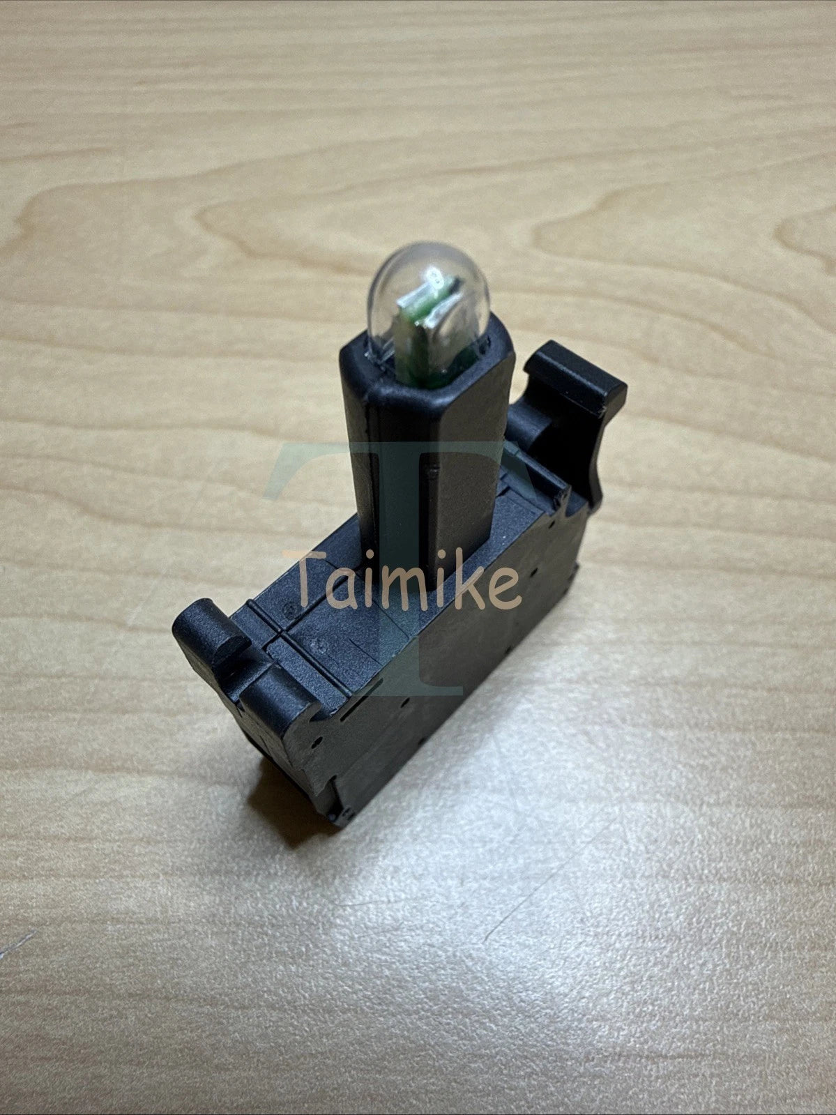 ! Allen Bradley 800F-N3R Integrated LED Lamp Module