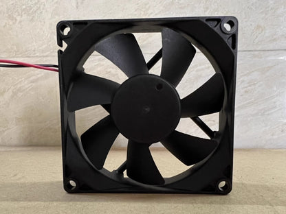 1PCS RDH8020B DC12V 0.23A 8020 8CM 2-Wire Silent High Airflow Cooling Fan