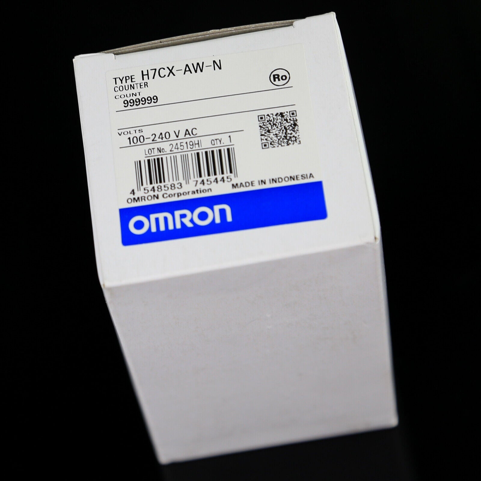 OMRON H7CXAWN Counter 100-240VAC - OMRON