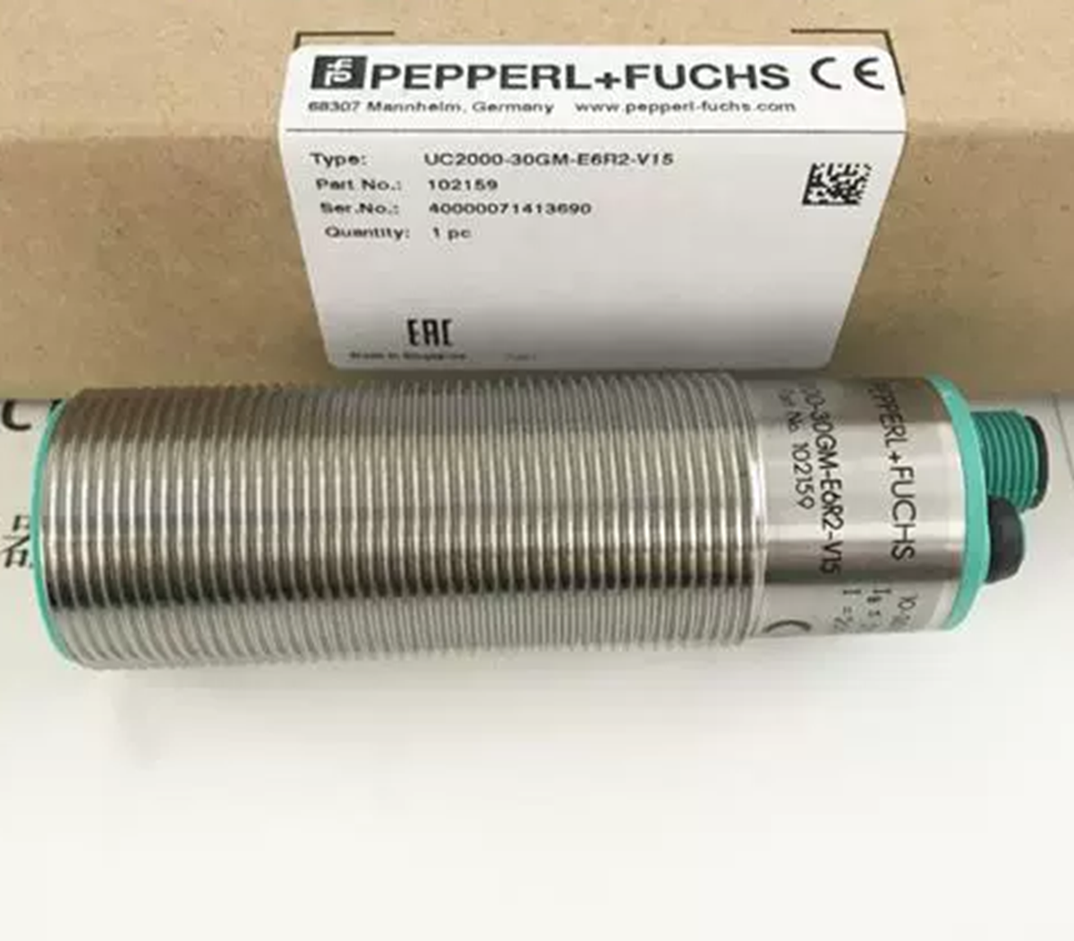 Ultrasonic Sensor with Model UC2000-30GM-E6R2-V15 - PEPPERL + FUCHLS