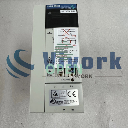 1PCS Mitsubishi MR-J2S-70B-PY135U054 AC SERVO DRIVE