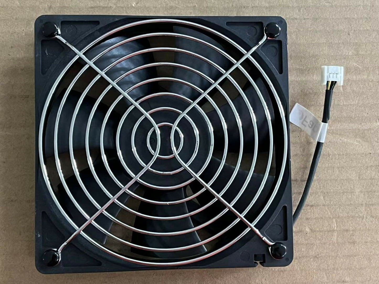 new HP ProLiant Micro HPE Gen8 Fan 715173-001 724491-001