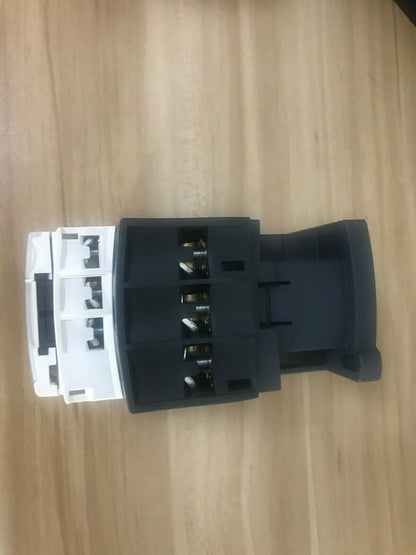 1PCS Schneider LC1D38F7C AC Contactor - SCHNEIDER