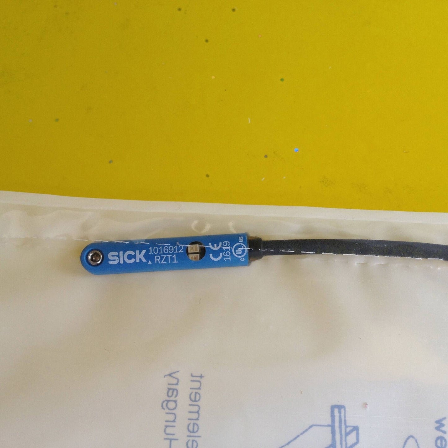 new SICK Magnetic Switch RZT1-03ZRS-KP0 Fast - SICK