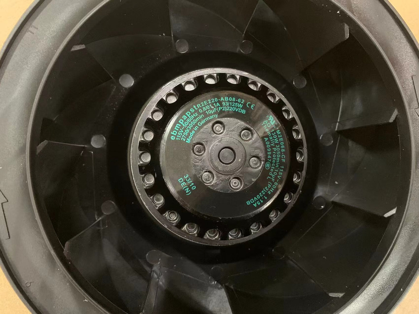 used R2E220-AB08-62 M2E068-CF 115V 60HZ 125W