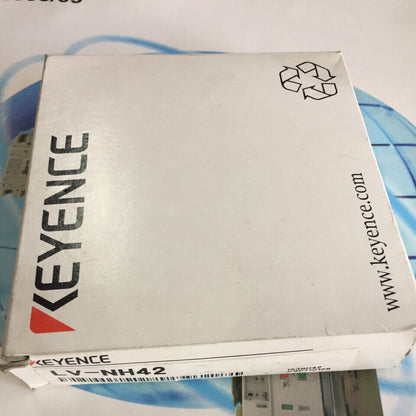 KEYENCE Laser Sensor LV-NH42 1PC - KEYENCE