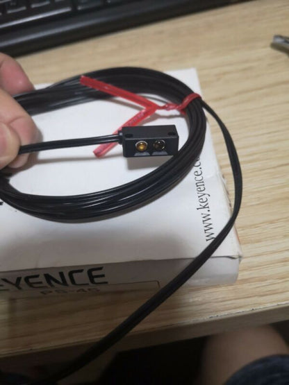 1PCS Keyence PS-45 PS45 Sensor In Box - Free Shipping