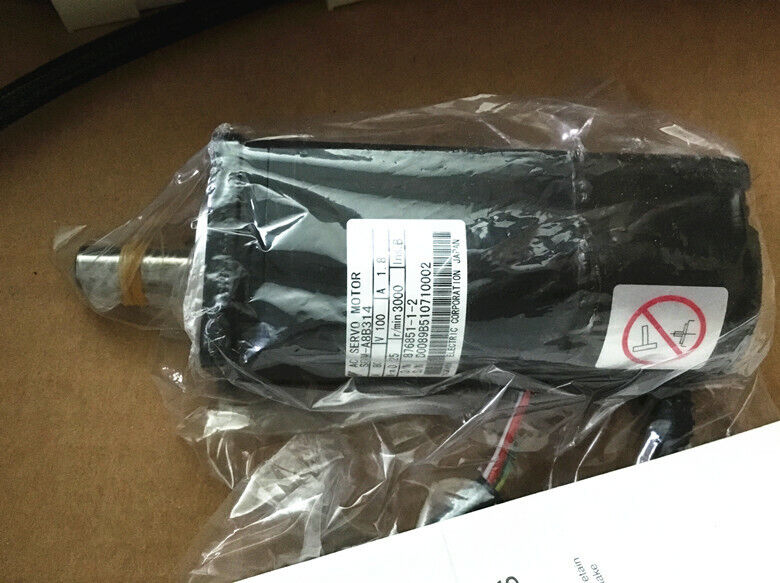 new 1PC YASKAWA SERVO MOTOR SGMAH-01A1A-AD11 01A1AAD11 In Box ping - YASKAWA