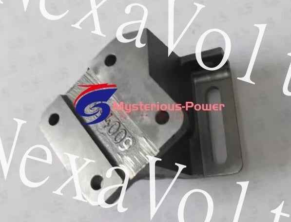 Cummins engine 4BT3.96BT5.9ISBe belt tensioner bracket C4994009