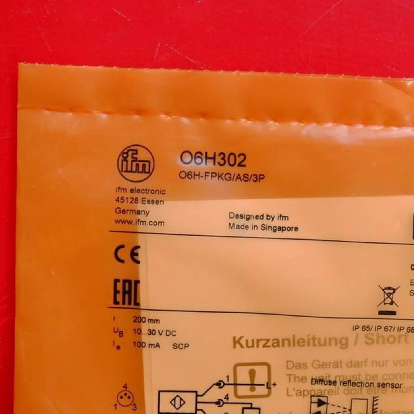 IFM Photoelectric Sensor 06H302 - IFM