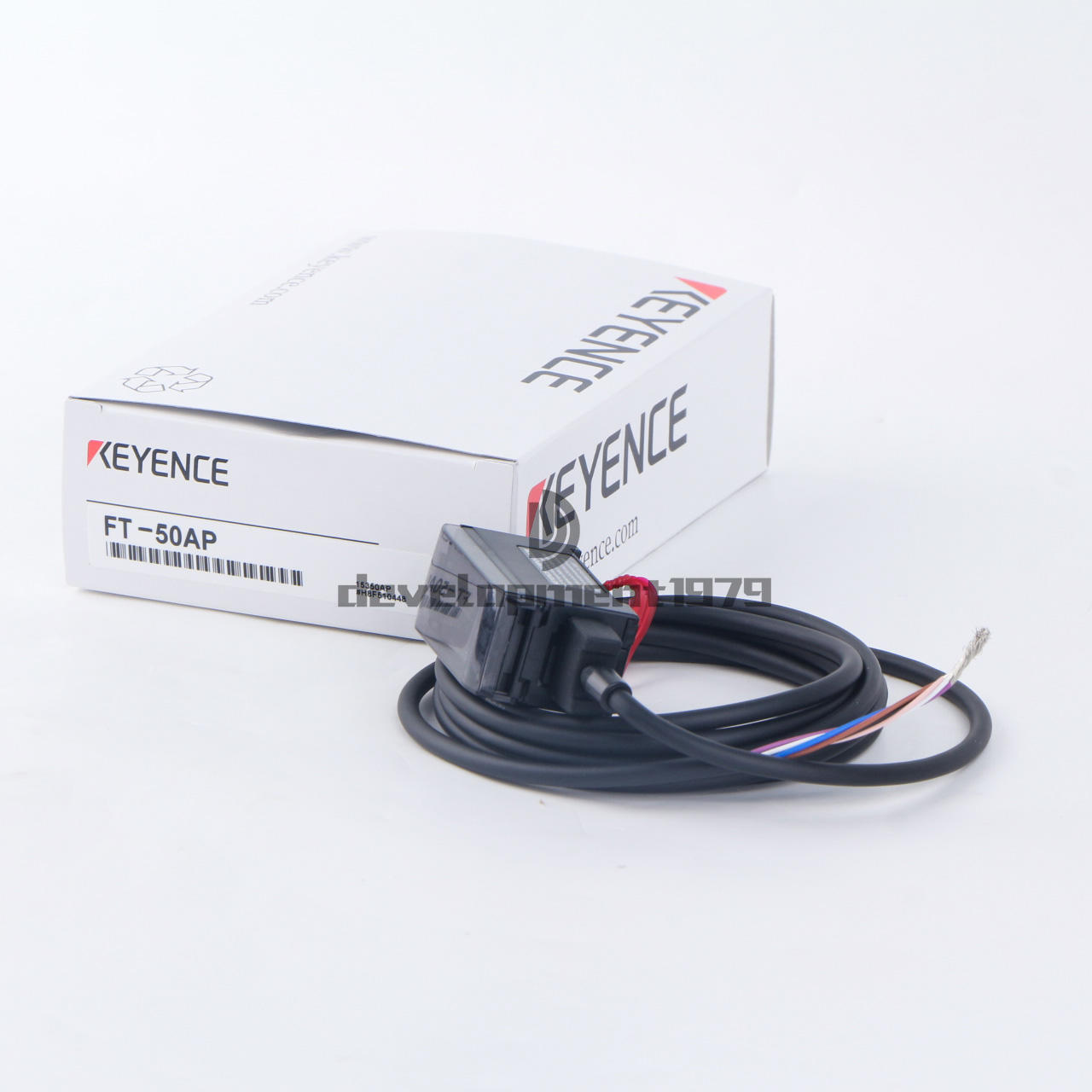 new 1PC KEYENCE FT-50AP Temperature Sensor Amplifier - KEYENCE