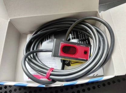 1PC Panasonic HG-C1050 UHGC1050 Laser Sensor Free Ship