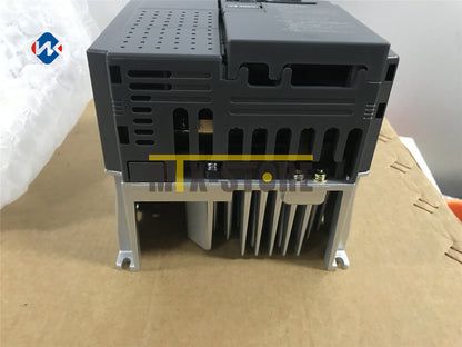 1pcs Mitsubishi FR-E740-3.7K-CHT Inverter In Box