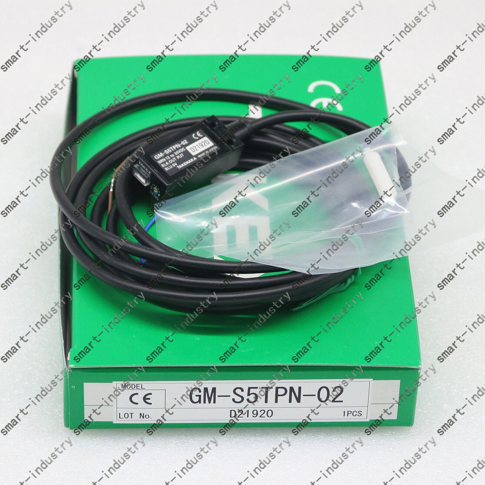 new ONE  TAKEX GM-S5TPN-02 GMS5TPN02 Photoelectric Sensor  SHIP