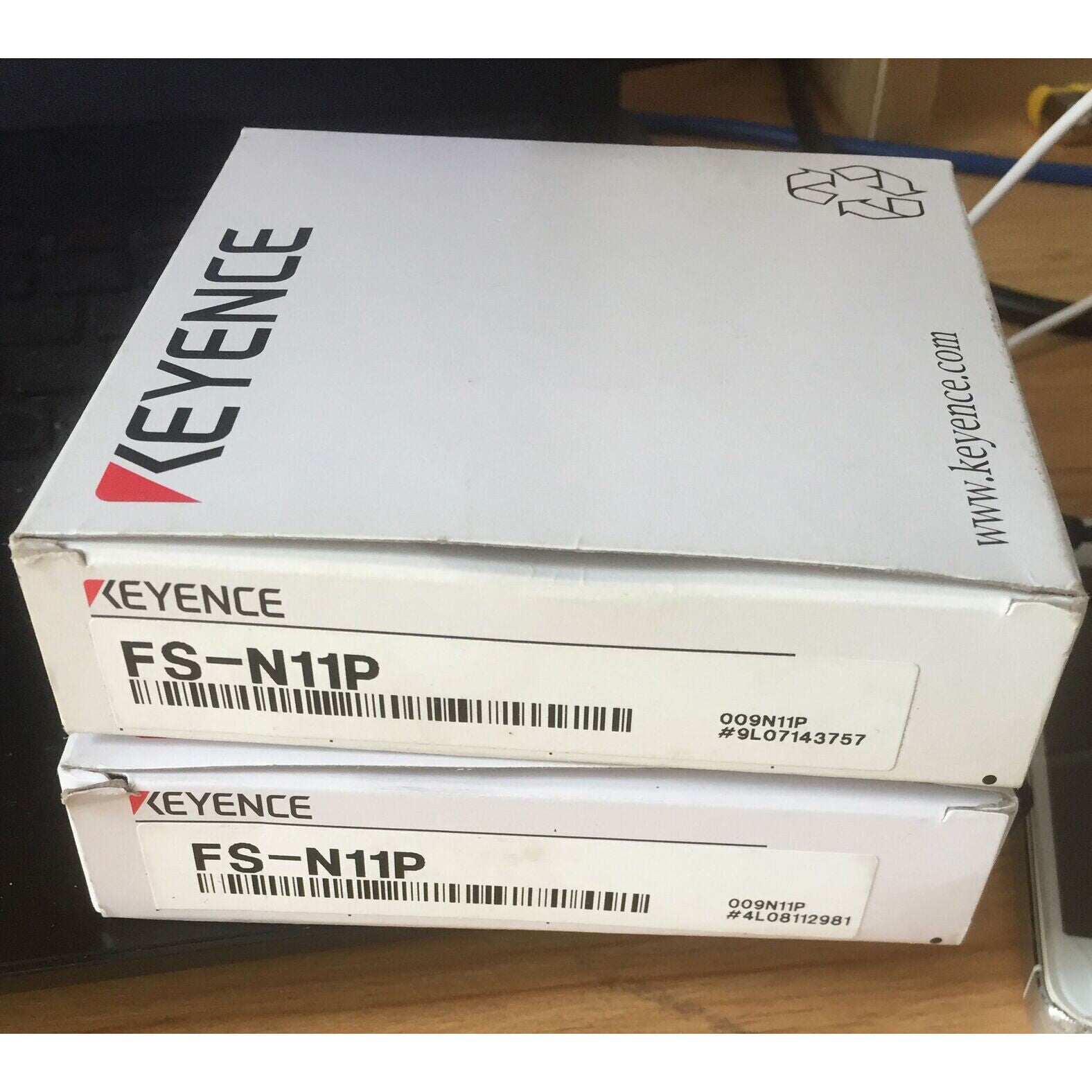 Keyence Fiber Optic Sensor FS-N11P - KEYENCE