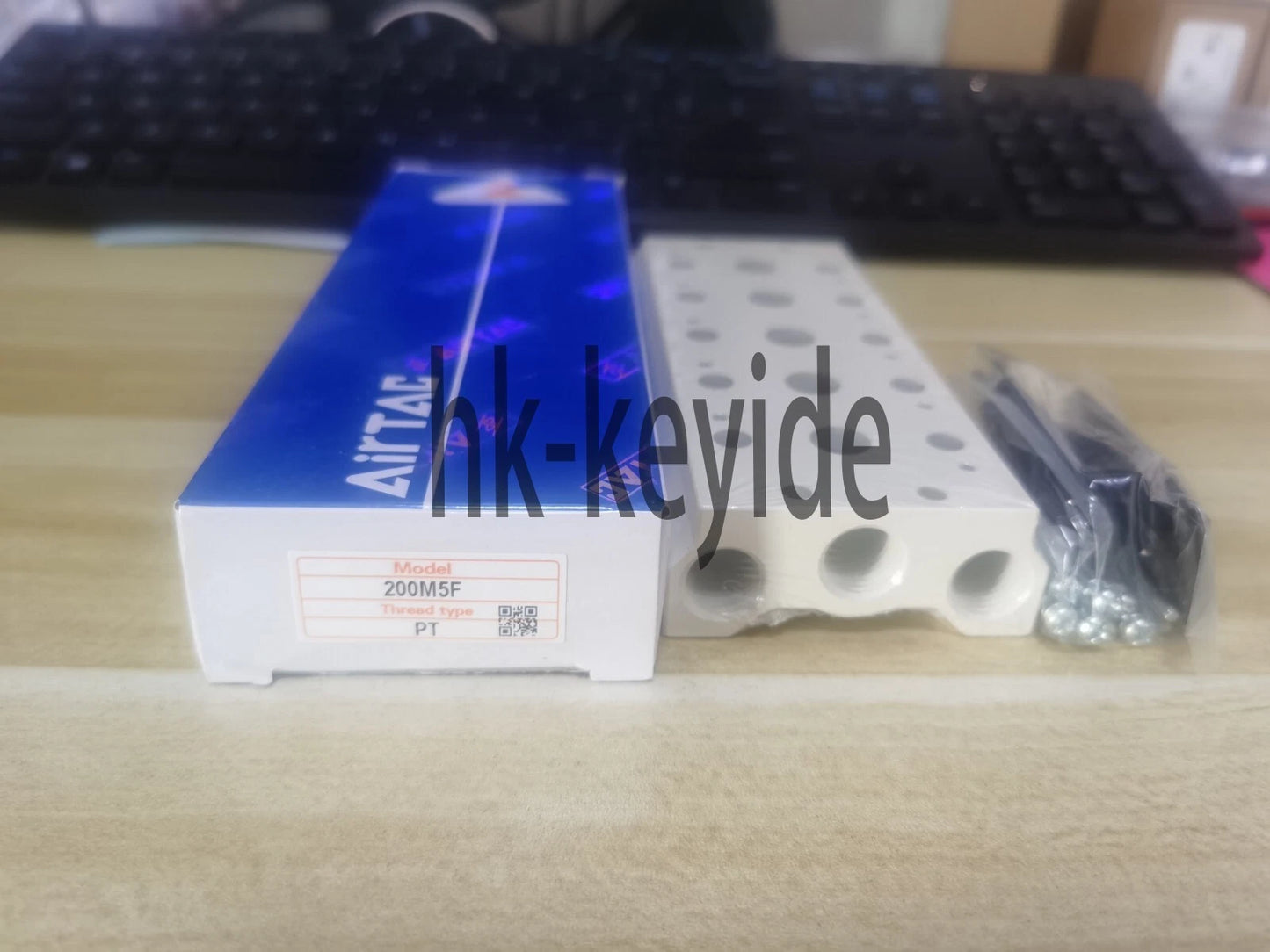 1PCS AirTAC 200M-5F 200M5F Solenoid Valve Base Free Ship
