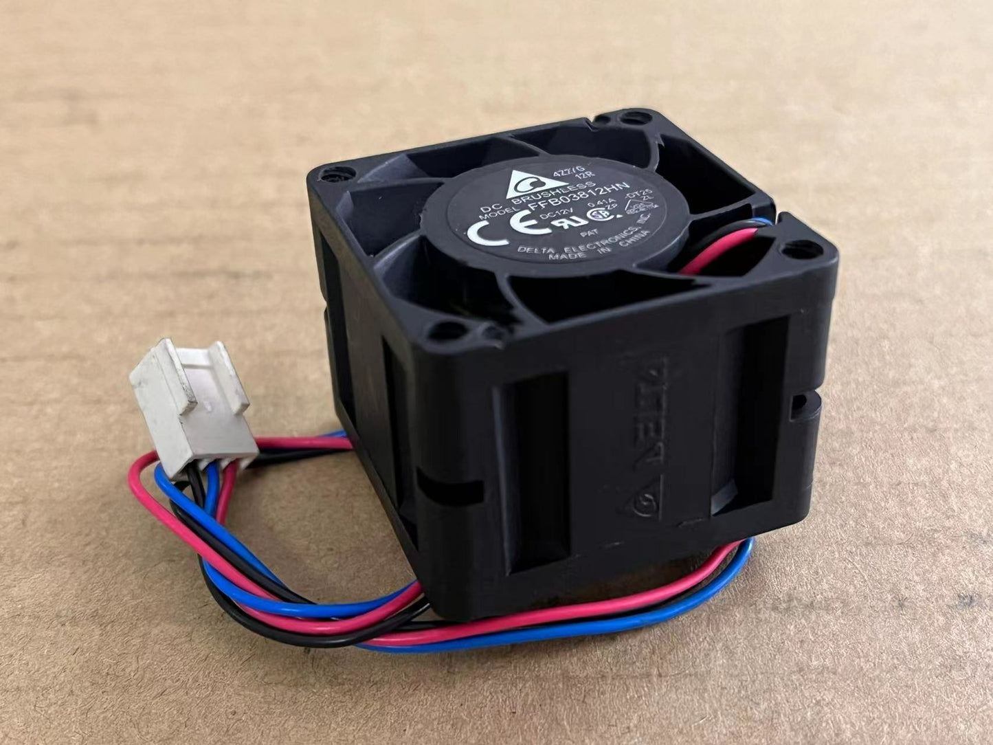 new Delta FFB03812HN 3828 3.8CM 12V 0.41A 3-wire fan