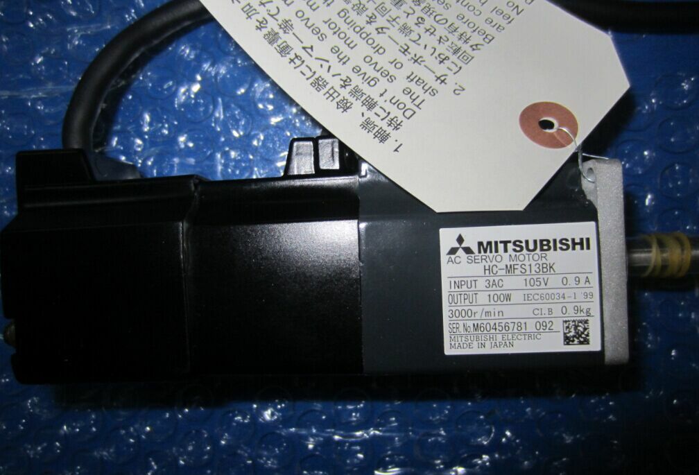 1PC  MITSUBISHI HC-MFS13BK AC SERVO MOTOR HCMFS13BK