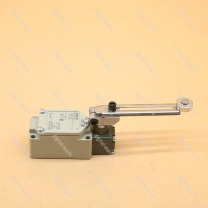 new 1PC omron In Box Limit Switch WLCA12-2 WLCA122 1 year