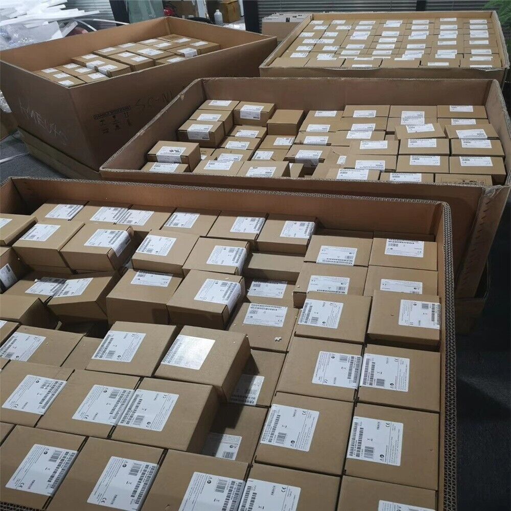 Unopened New in Box 6es7214-1ag40-0xb0 Bulb - PHILIPS