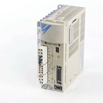 Yaskawa SGDG04GT - YASKAWA