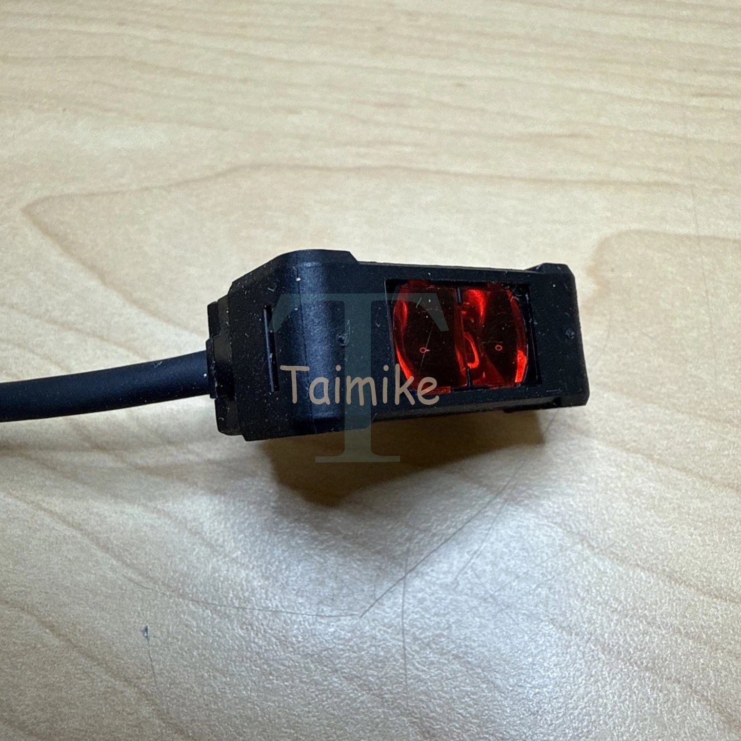 ! Keyence PZ-G41N Photoelectric Sensor